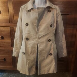 H&M Light Tan Midi Sz 4  Trench Coat with Button Accents Casual Preppy